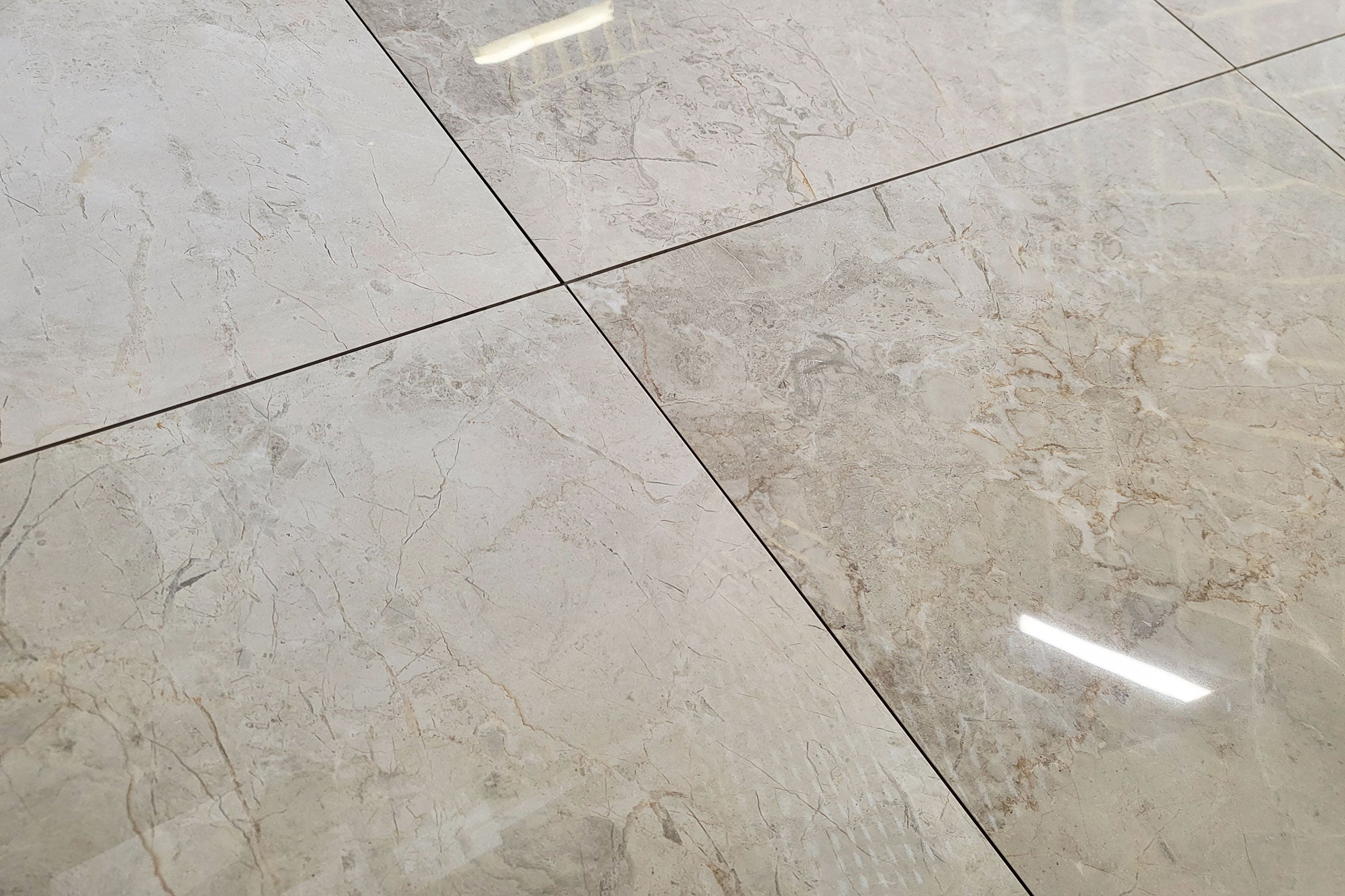 Antique Natural Gloss 600x1200