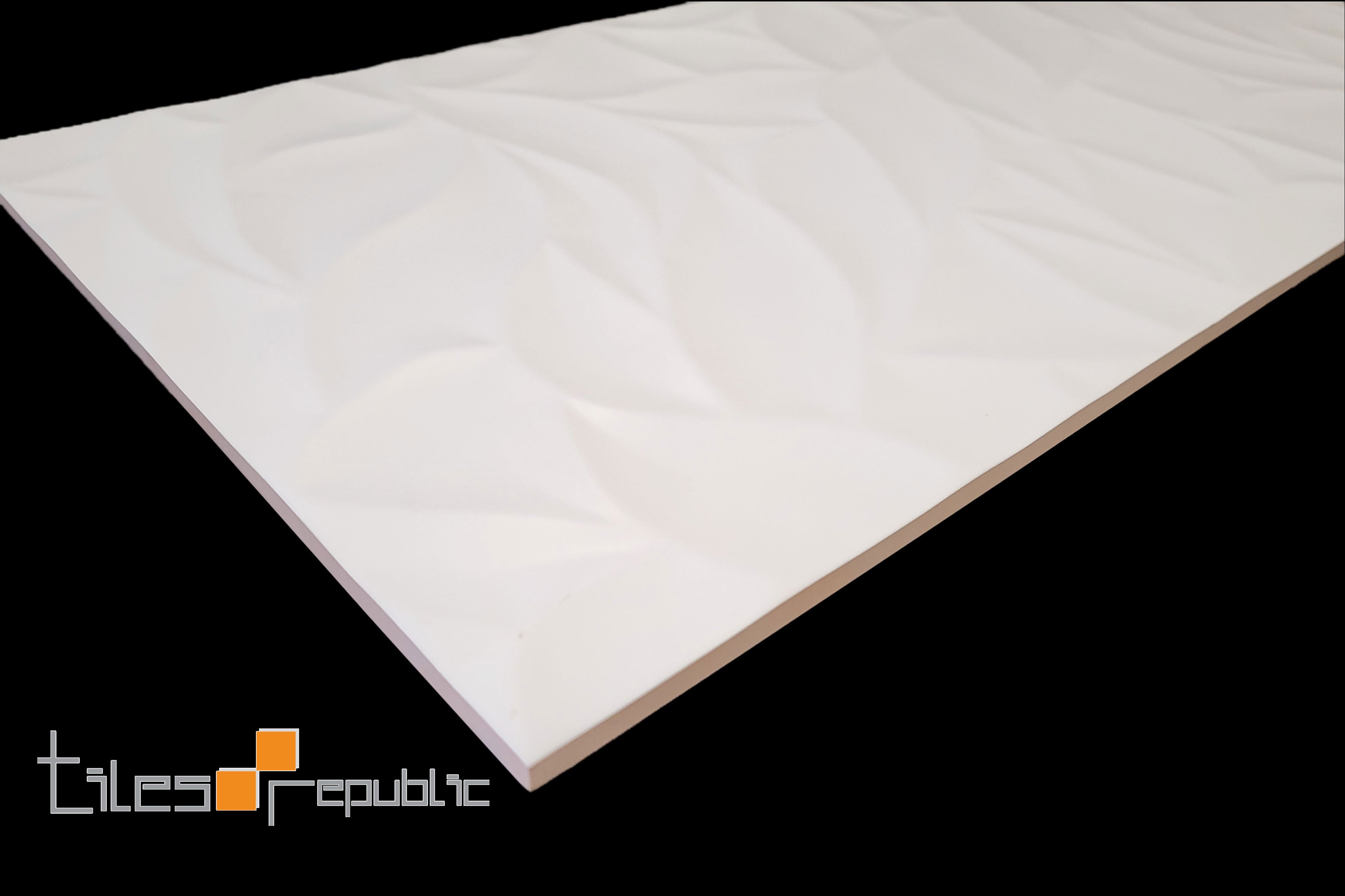 Charm Leaf 300x600 Feature Wall Matt