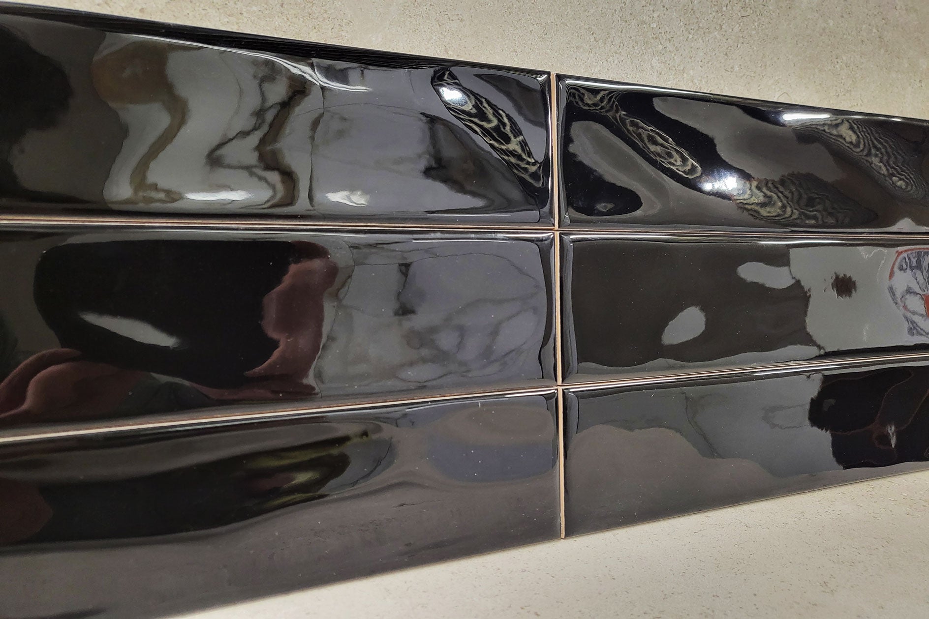 STAR Black Gloss Handmade-Look 75x300 Subway Wall