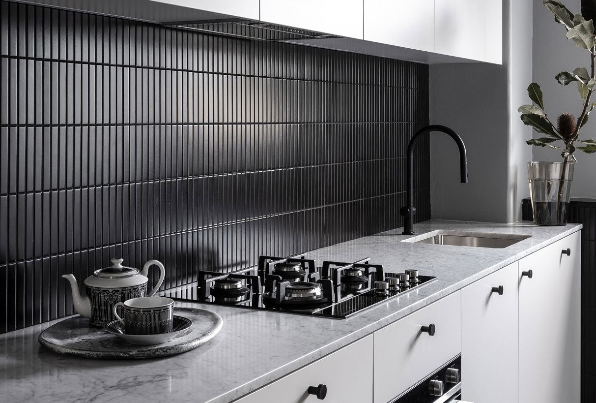 Black Matt Kit Kat 296x300 (Finger 22x145)