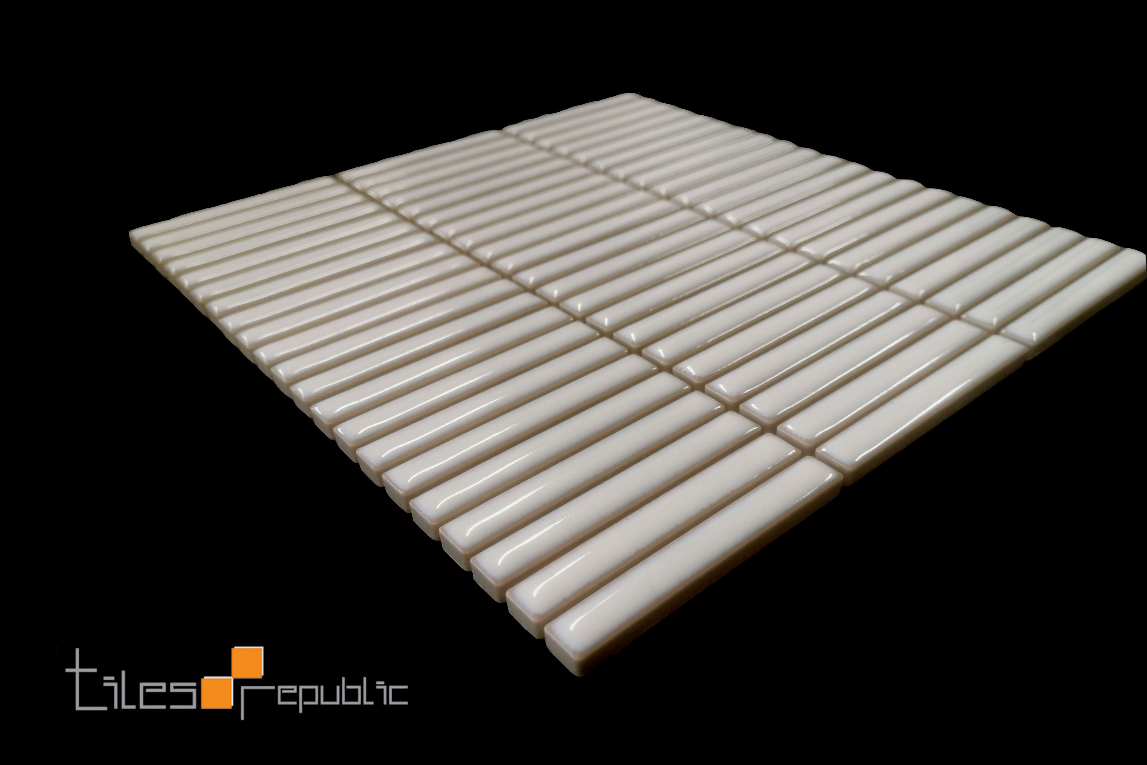 Yubi Snow White Gloss Kit Kat Mosaic Tile 284x296