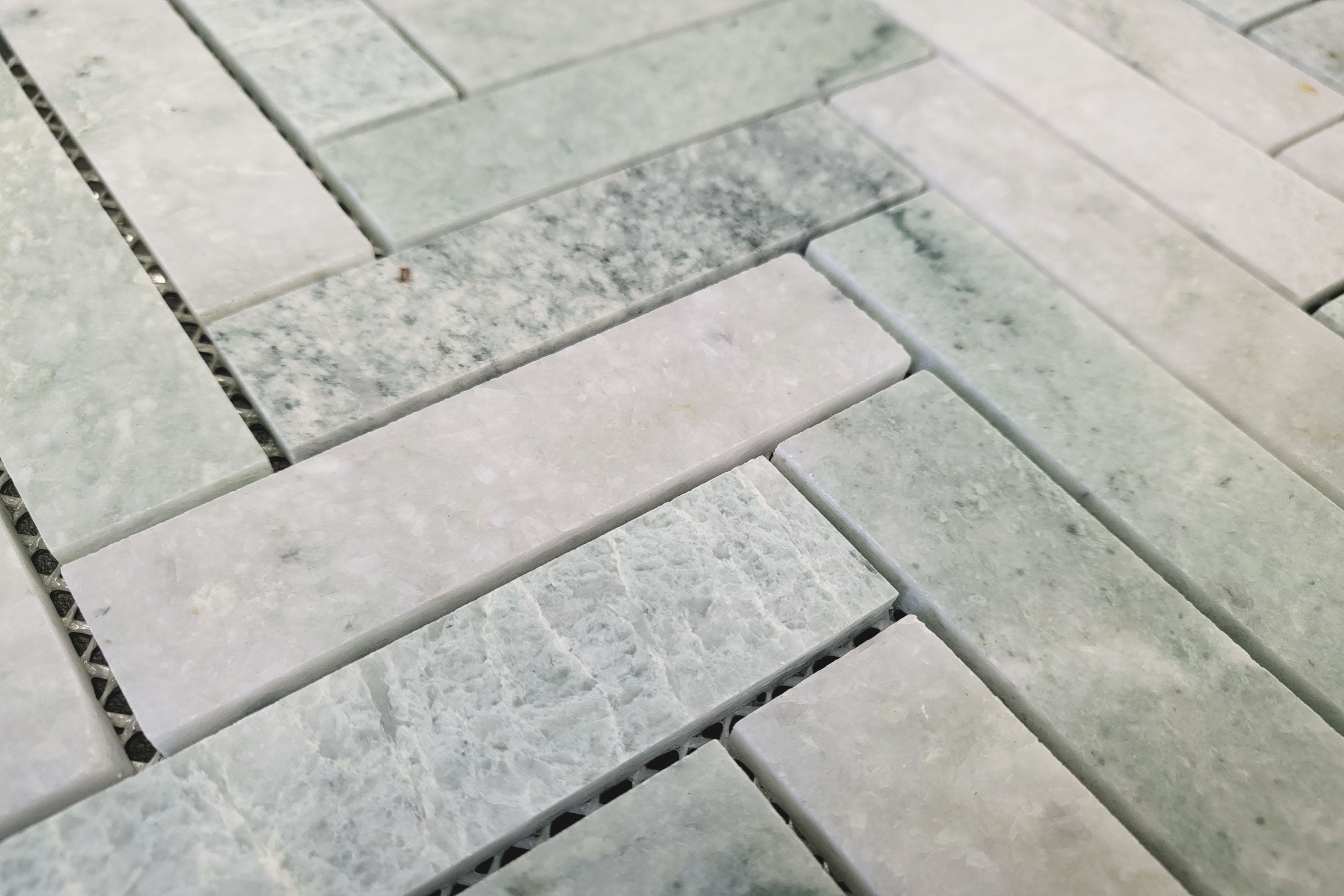 TUSCANY GREEN LONG HERRINGBONE 295X275X8MM