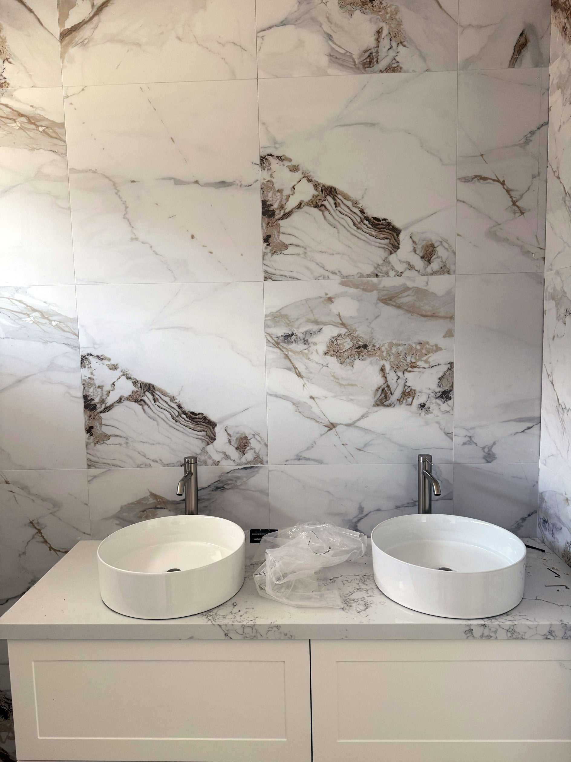 CALACUTTA GOLD 600x1200 Polished