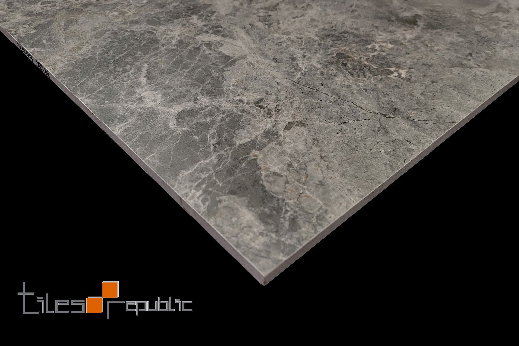 Dorium Silver 600x600 Matt