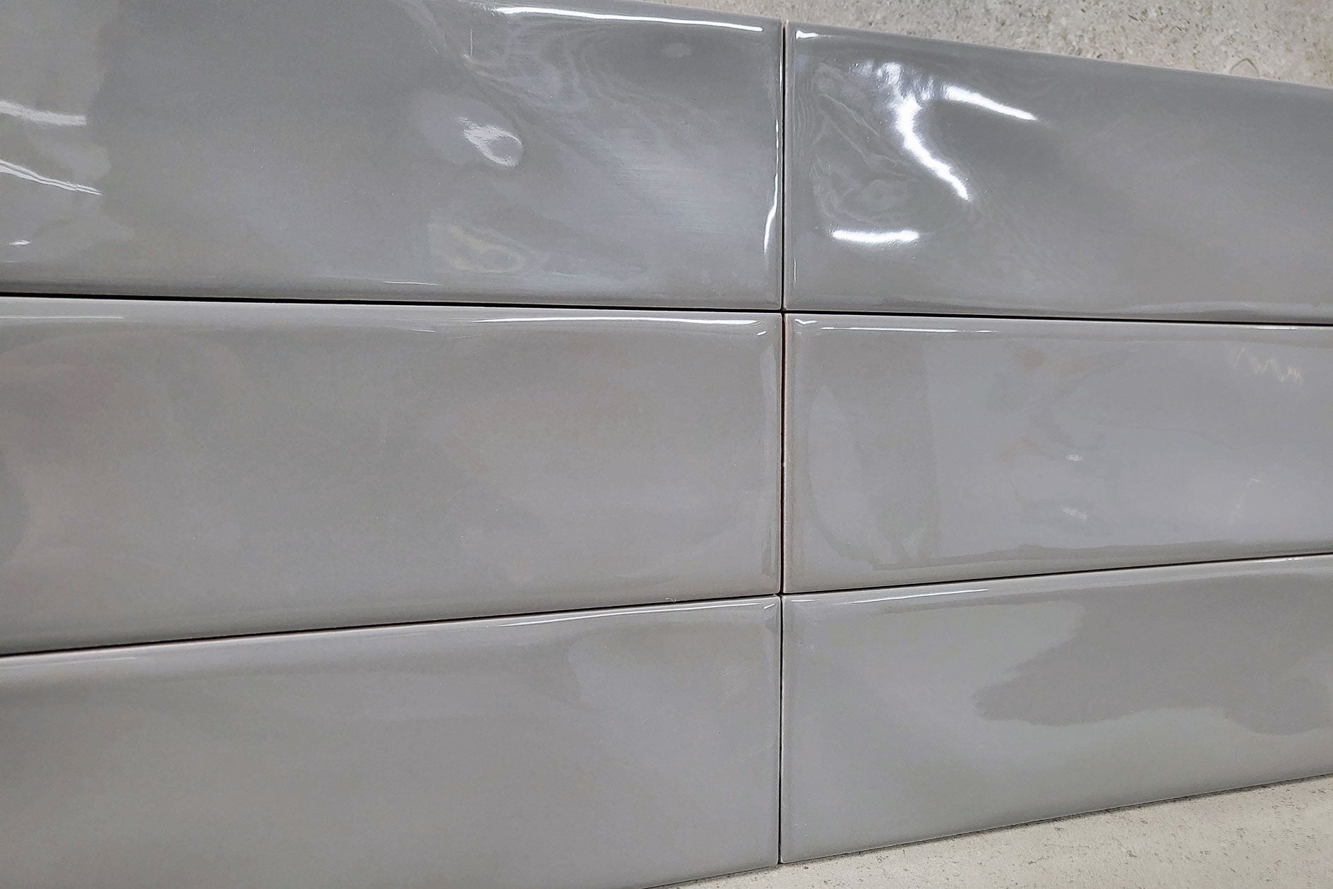 STAR Grey Gloss Handmade-Look 75x300 Subway Wall