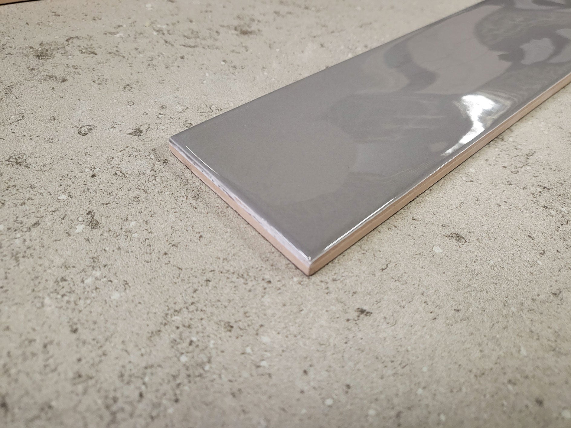 STAR Grey Gloss Handmade-Look 75x300 Subway Wall