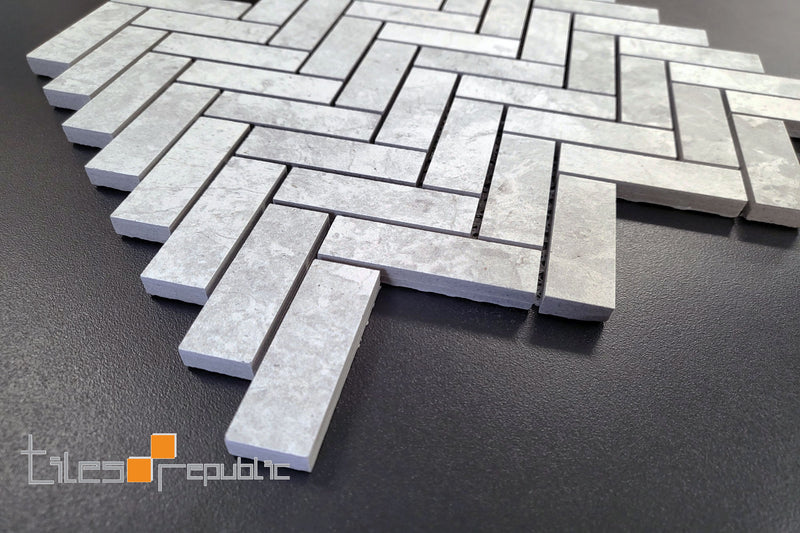 TUNDRA WHITE HERRINGBONE  MOSAIC 294x294MM MATT SMOOTH GRIP