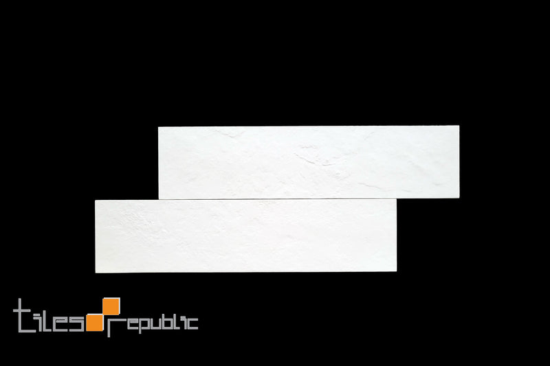 RENDER WHITE 75X300 MATT