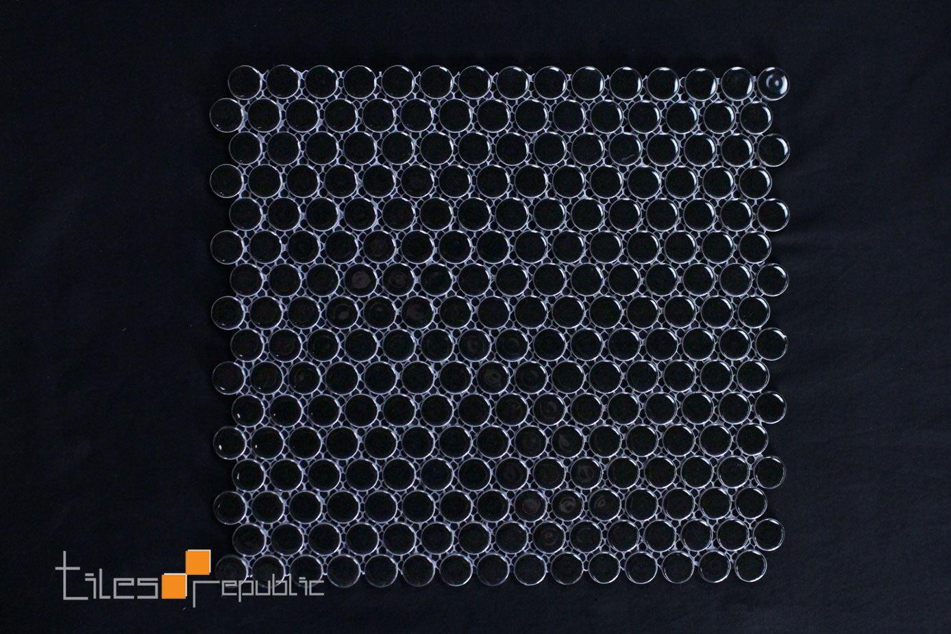 Penny Round Mosaic Black 315x294 Gloss