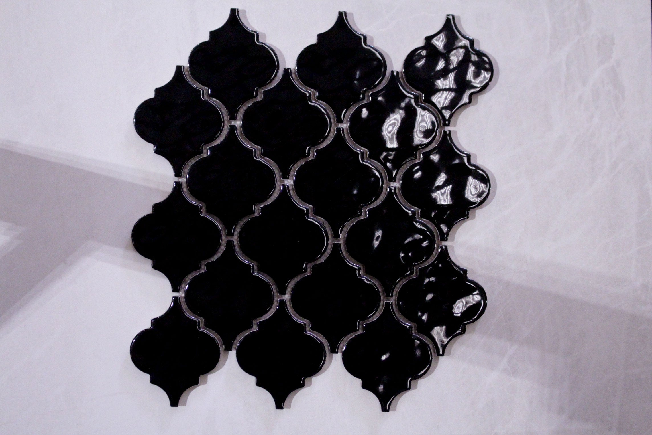 Lantern Black Gloss Mosaic 286x306