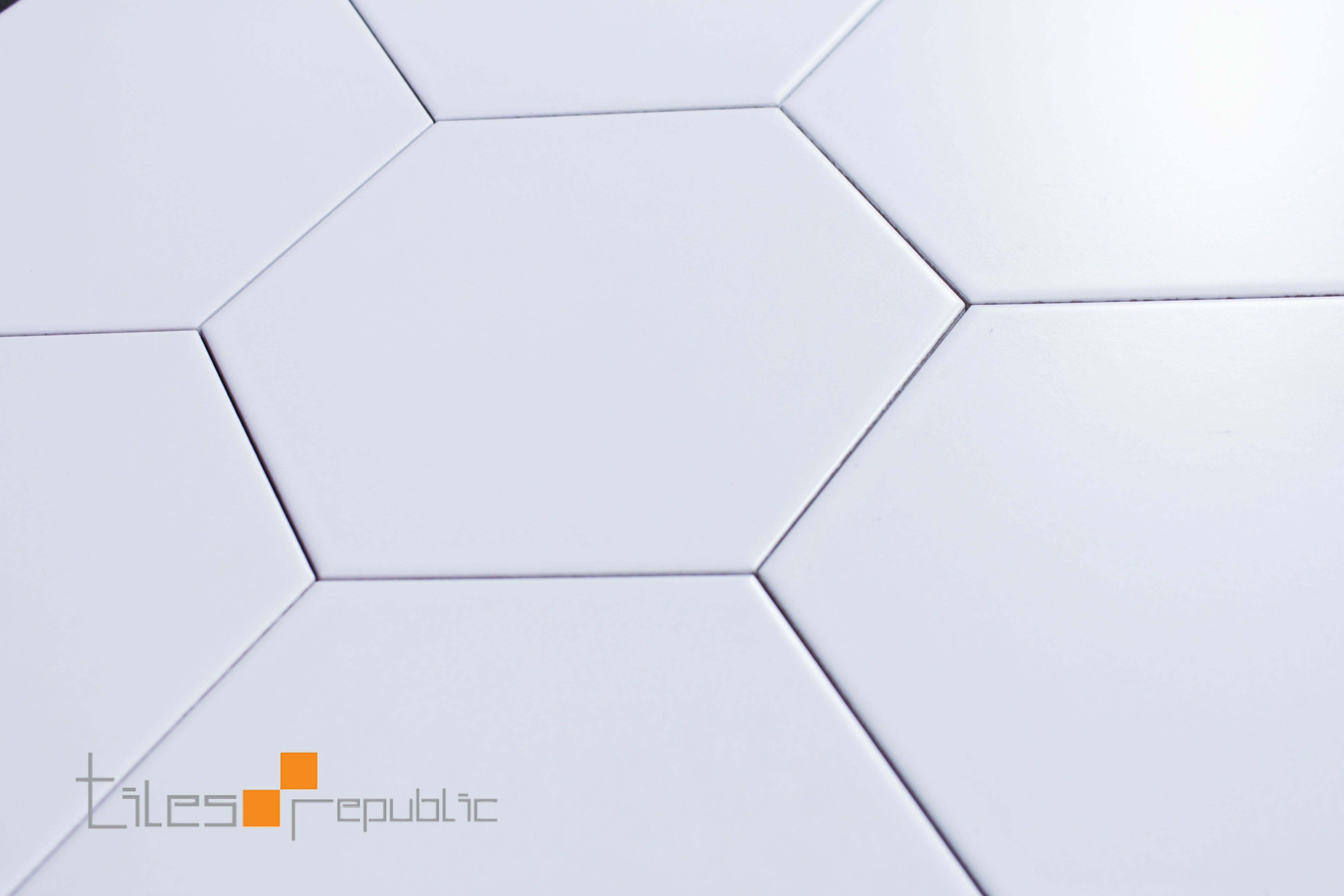 Eco Stone Hexagon White Matt 200x230