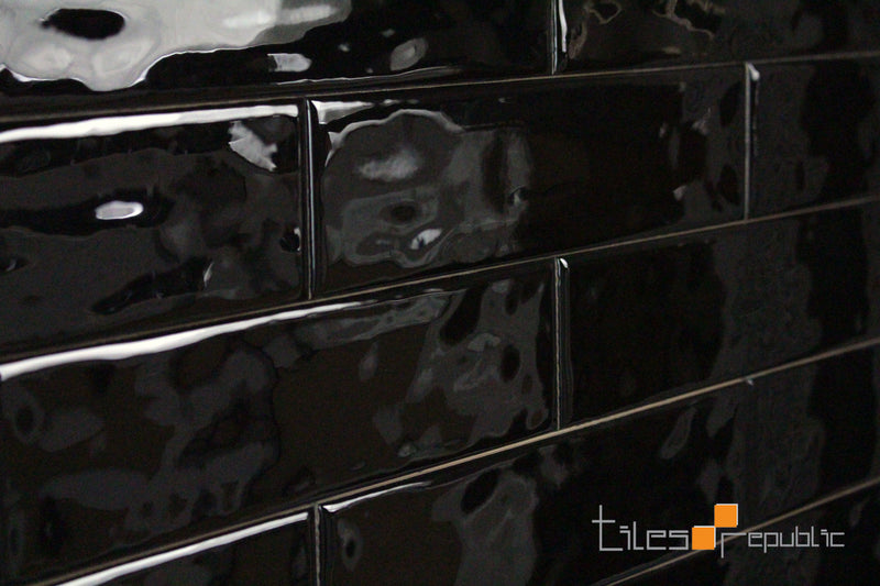 Mano Black Gloss Handmade-Look 75x300 Subway Wall