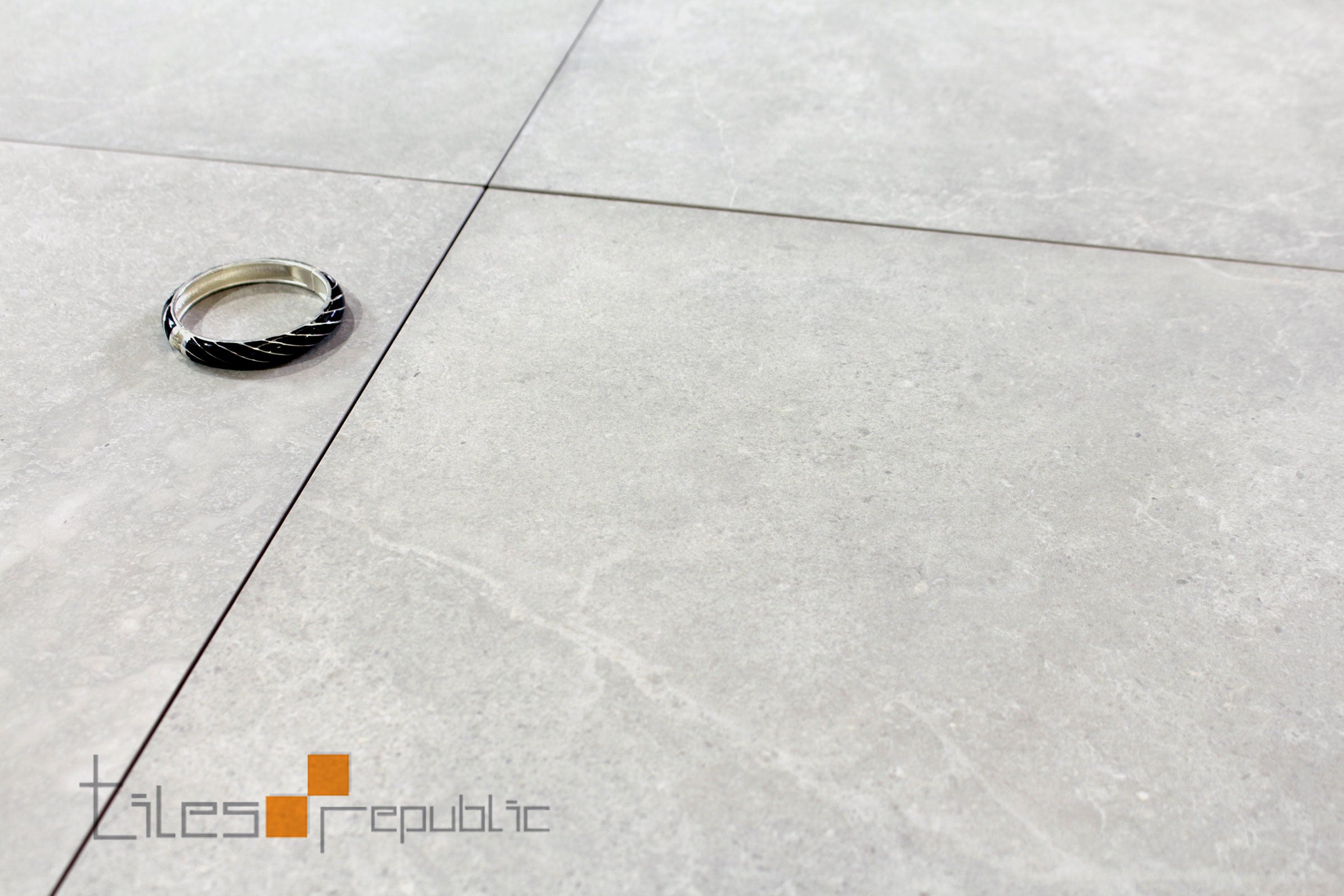 Mayfair Chalk Concrete Look Tile Matt 600x600