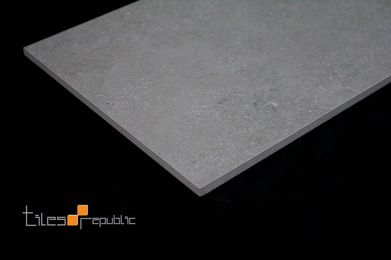 Mineral Silver Concrete Look Matt 300x600